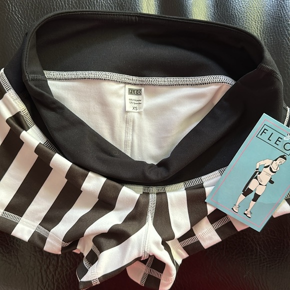 FLEO shorts - Picture 3 of 4